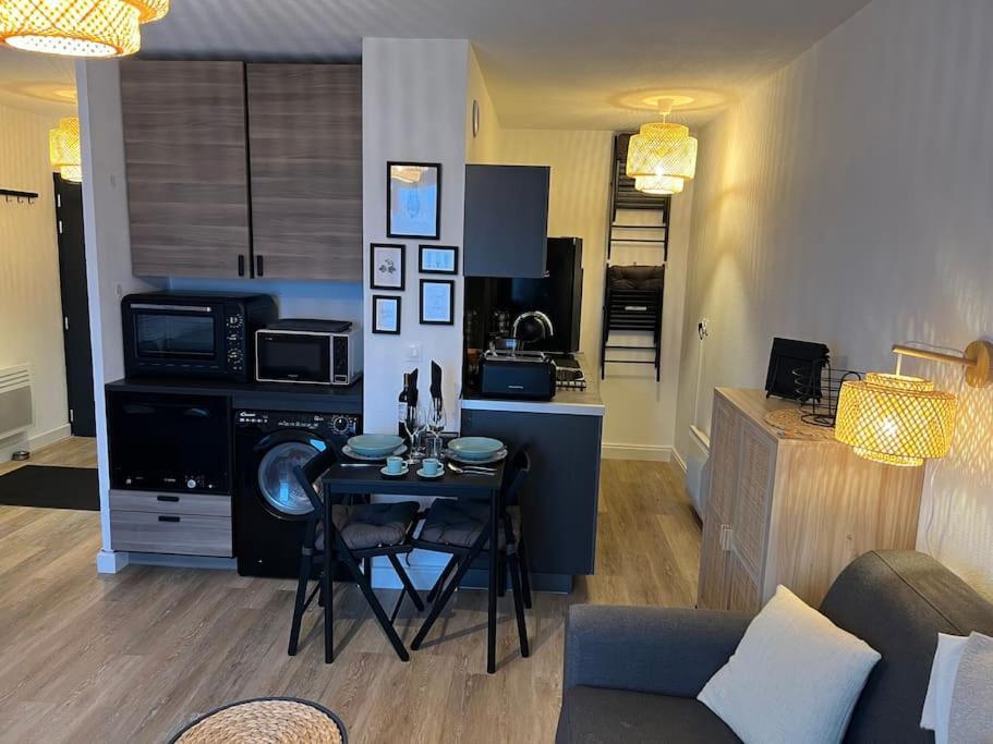 Studio Confortable Aux Portes De Bordeaux Et Medoc Ludon-Médoc Exterior foto